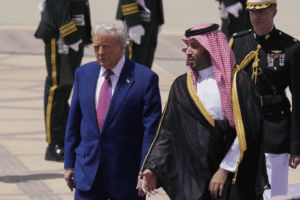 DONALD TRUMP
