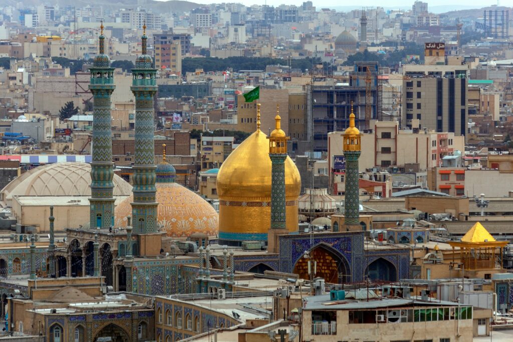 QOM QUOM