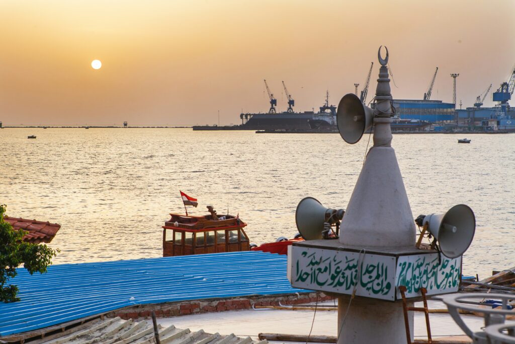 SUEZ TIRAN STRETTO