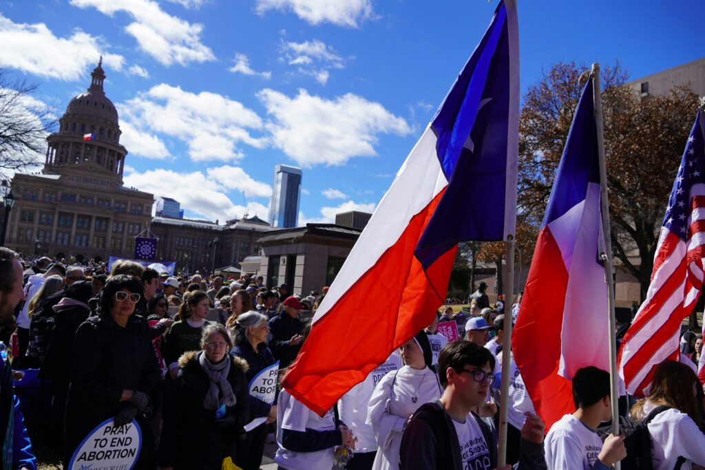 I principali partiti politici francesi: attori chiave, ruoli e orientamenti in politica estera