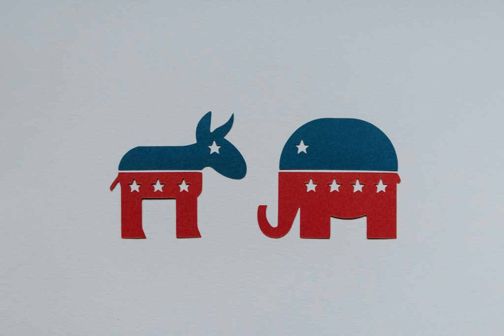 Perché Elefanti e Asini Sono i Simboli dei Partiti Politici negli USA: Significato e Uso nella Comunicazione
